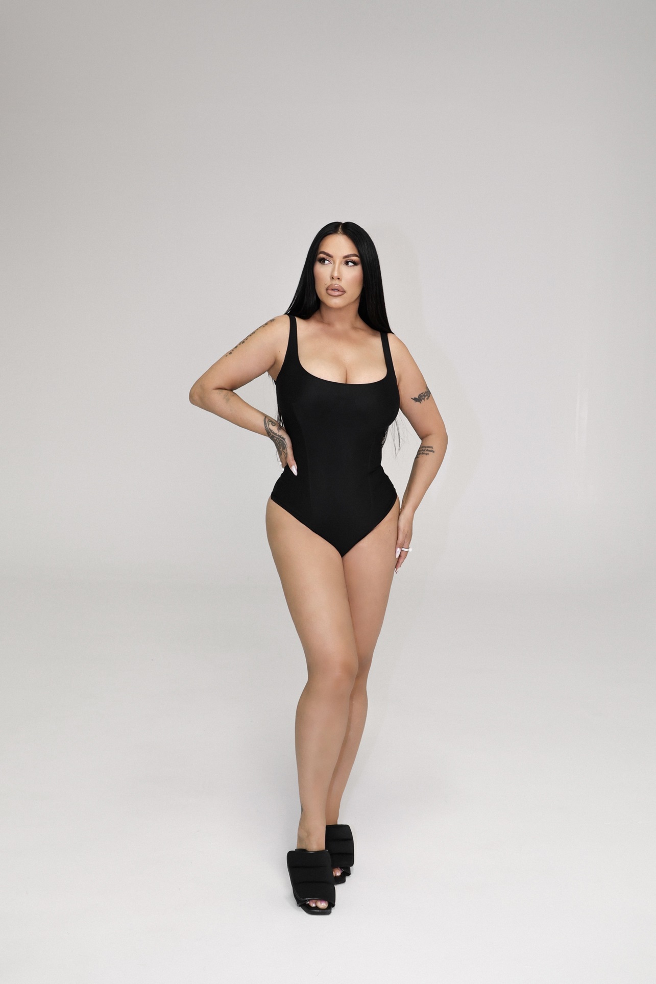 body blck small