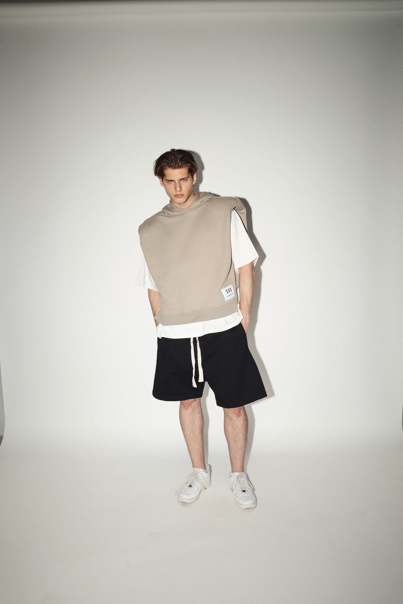 Sahara vest 2